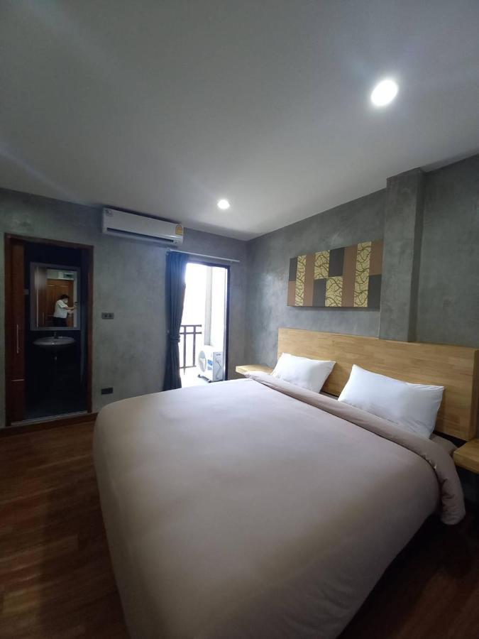 Ma Peak Hotel Chiang Mai Extérieur photo