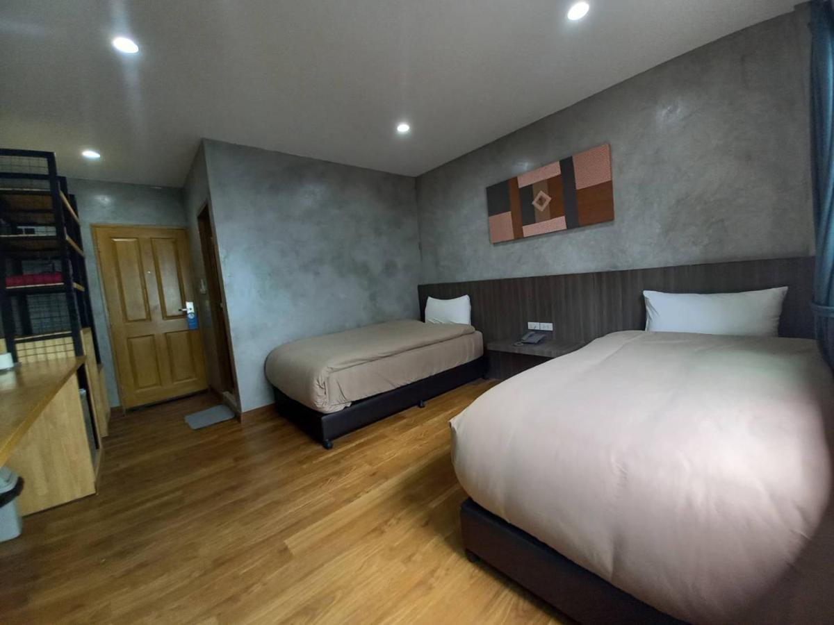 Ma Peak Hotel Chiang Mai Extérieur photo
