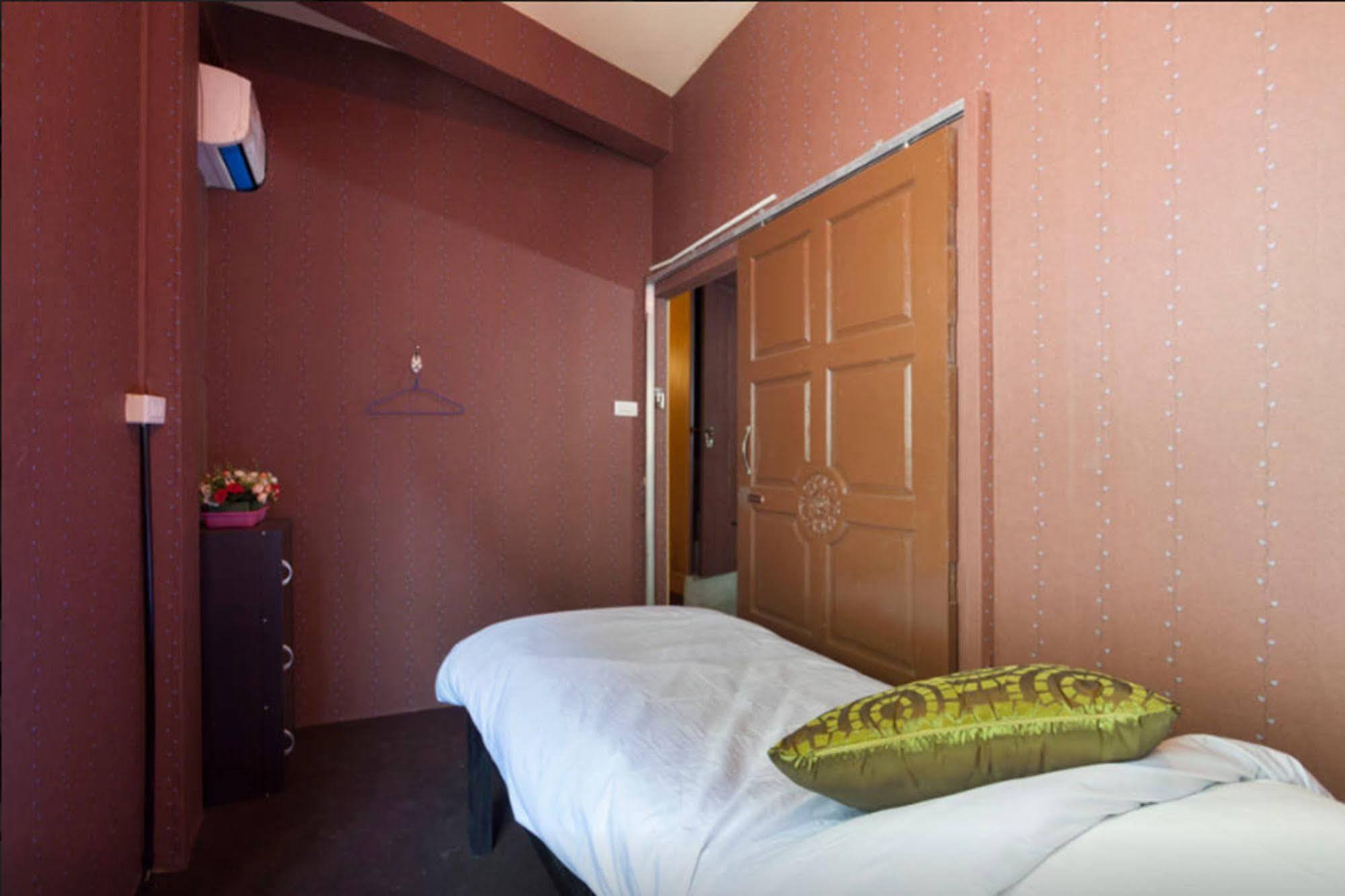 Ma Peak Hotel Chiang Mai Extérieur photo